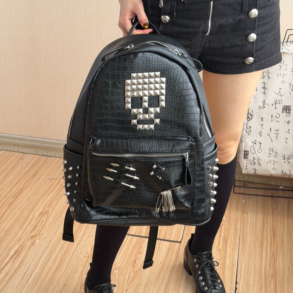 Laptop Accessories Women - Tas Ransel Motif Kulit Buaya Hitam