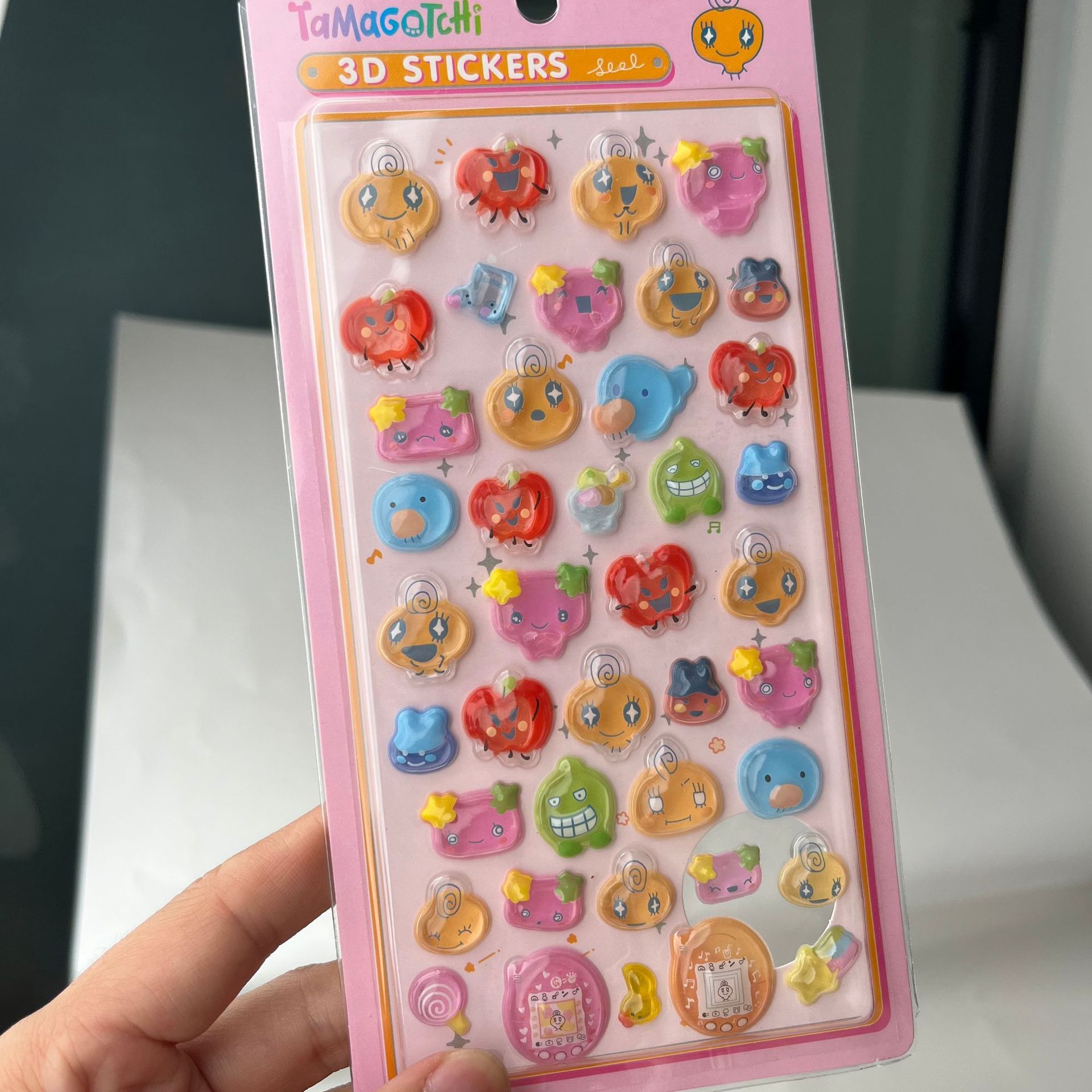 Stiker 3D Tamagotchi Lucu Retr - Laptop Accessories And Parts ulasan dan harga